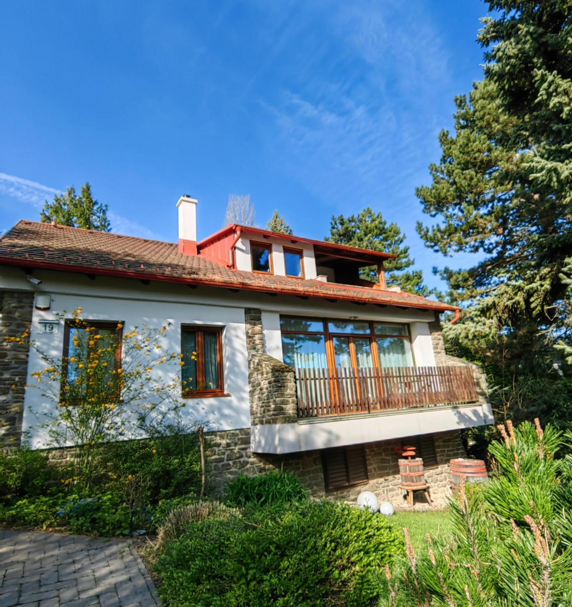 Hanga Vendeghaz Tihany Exterior photo